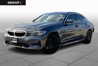 Used 2020 BMW 330i Sedan w/ Driving Assistance Package image 1