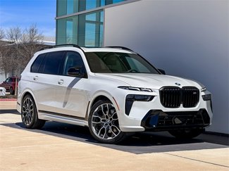 New 2025 BMW X7 M60i image 1