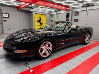 Used 1999 Chevrolet Corvette Convertible image 1