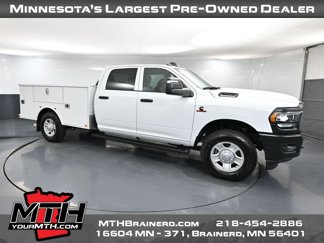 Used 2024 RAM 3500 Tradesman w/ Safety Group image 1