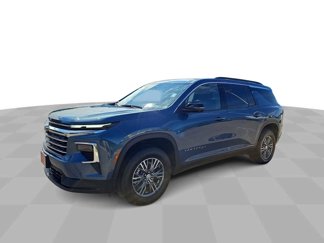 Certified 2024 Chevrolet Traverse LT w/ Enhanced Driving Package image 1