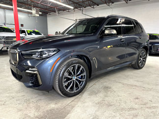Used 2020 BMW X5 M50i image 1