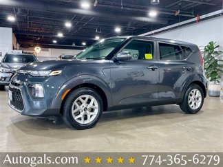 Used 2021 Kia Soul S image 1