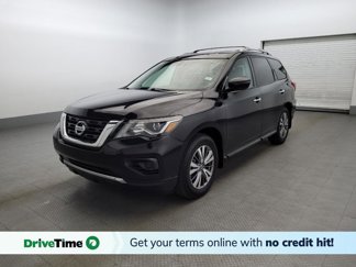 Used 2020 Nissan Pathfinder S image 1