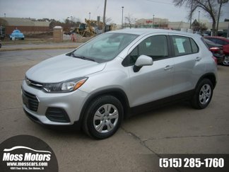 Used 2018 Chevrolet Trax LS image 1