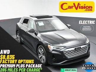 Used 2024 Audi Q8 e-tron Premium Plus image 1