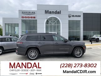 Used 2024 Jeep Grand Cherokee L Summit w/ Luxury Tech Group V image 1