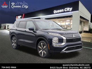 New 2025 Mitsubishi Outlander SE image 1