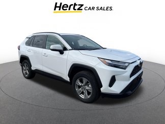 Used 2024 Toyota RAV4 XLE image 1