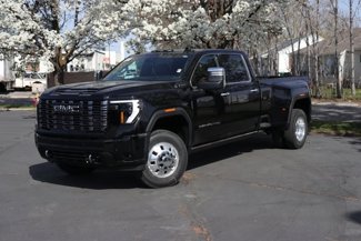 New 2025 GMC Sierra 3500 Denali Ultimate image 1