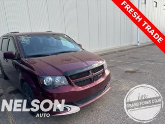 Used 2018 Dodge Grand Caravan GT image 1