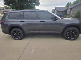 Used 2021 Jeep Grand Cherokee L Limited image 1