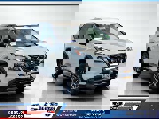 Used 2021 Nissan Rogue S image 1