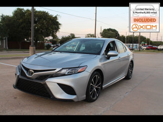 Used 2020 Toyota Camry SE image 1