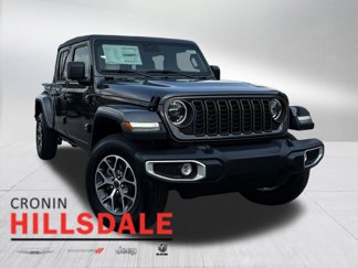 New 2025 Jeep Gladiator Sport image 1
