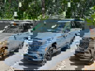 New 2025 Lincoln Aviator Reserve image 1
