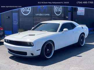 Used 2016 Dodge Challenger R/T w/ Blacktop Package image 1