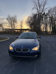 Used 2009 BMW 528i Sedan image 1