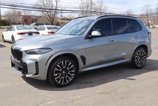 Used 2024 BMW X5 xDrive40i w/ M Sport Package image 1
