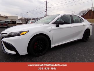 Used 2023 Toyota Camry SE image 1