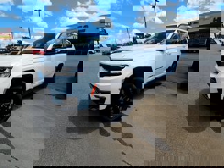 New 2025 Jeep Grand Cherokee L Limited image 1