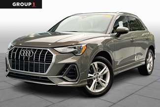 Used 2020 Audi Q3 2.0T Premium w/ Convenience Package image 1