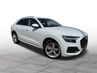 Used 2023 Audi Q8 Premium image 1