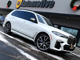 Used 2022 BMW X7 M50i w/ Cold Weather Package image 1