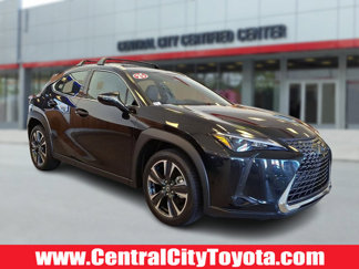 Used 2025 Lexus UX 300h FWD image 1