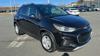 Used 2020 Chevrolet Trax LT w/ LT Convenience Package image 1