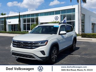 Certified 2023 Volkswagen Atlas SE image 1
