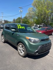 Used 2014 Kia Soul + image 1