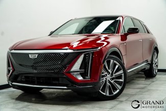 Used 2024 Cadillac Lyriq Luxury w/ LPO, Floor Liner Package image 1
