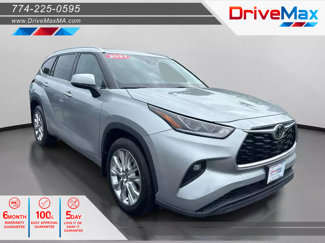 Used 2021 Toyota Highlander Limited image 1