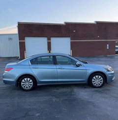 Used 2011 Honda Accord LX image 1