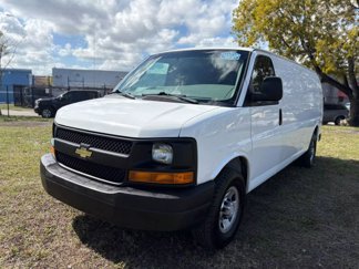 Used 2016 Chevrolet Express 3500 Extended image 1