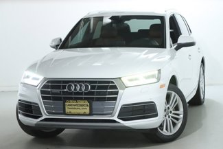 Used 2019 Audi Q5 2.0T Premium Plus image 1