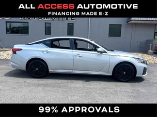 Used 2023 Nissan Altima 2.5 S image 1