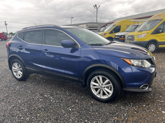 Used 2017 Nissan Rogue Sport SV w/ SV Premium Package image 1