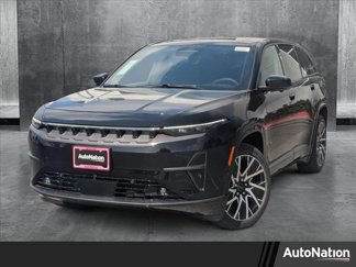 New 2025 Jeep Wagoneer Limited image 1