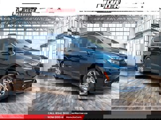 New 2025 Chrysler Pacifica Select image 1