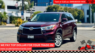 Used 2015 Toyota Highlander LE image 1