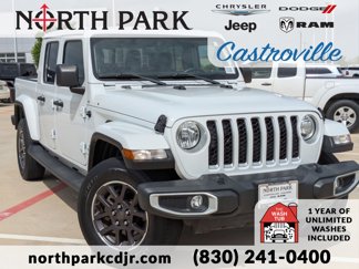 Used 2021 Jeep Gladiator Overland w/ Popular Equipment Package image 1