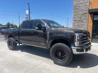 Used 2024 Ford F350 Lariat image 1