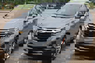Used 2023 Chevrolet Equinox LT w/ Driver Convenience Package image 1