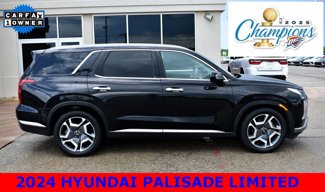 Used 2024 Hyundai Palisade Limited image 1