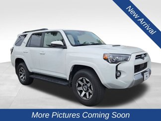 Used 2024 Toyota 4Runner TRD Off-Road image 1