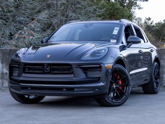 New 2026 Porsche Macan GTS image 1