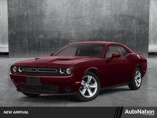 Certified 2020 Dodge Challenger SXT w/ Driver Convenience Group image 1