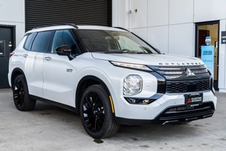 New 2025 Mitsubishi Outlander SEL Black Edition image 1